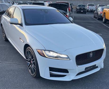 2017 Jaguar XF 35t R-Sport