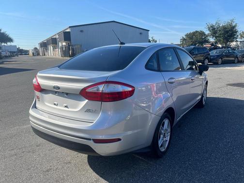 2018 Ford Fiesta SE