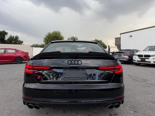 Mythos Black Metallic 2019 Audi S4 3.0T Premium