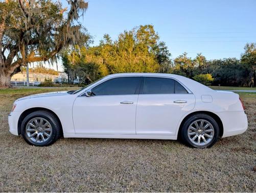 2011 Chrysler 300 Limited