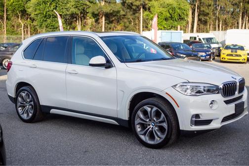 WHITE 2015 BMW X5 xDrive35i