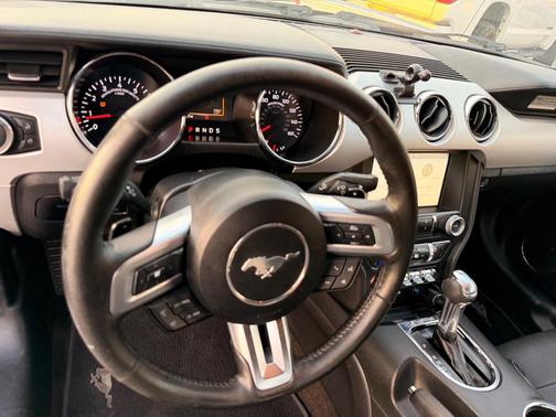 2016 Ford Mustang EcoBoost