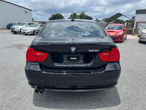 2011 BMW 328 328I