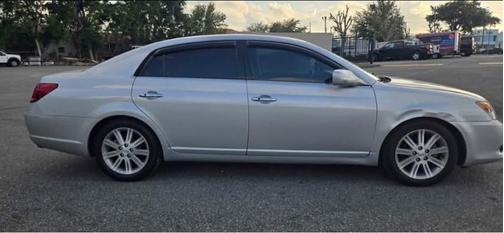 2008 Toyota Avalon XL