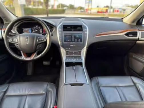 2014 Lincoln MKZ Hybrid Base