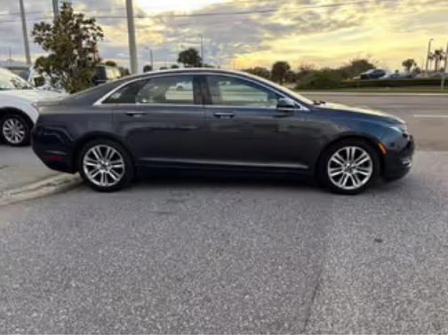 2014 Lincoln MKZ Hybrid Base