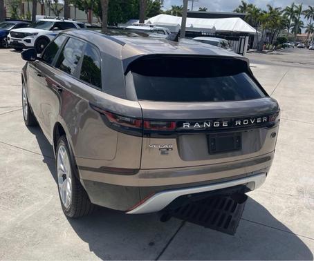 GOLD 2018 Land Rover Range Rover Velar P380 SE R-Dynamic