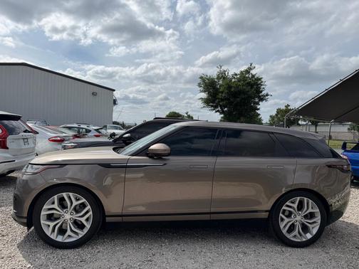GOLD 2018 Land Rover Range Rover Velar P380 SE R-Dynamic