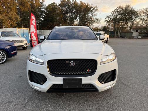 2017 Jaguar F-PACE S