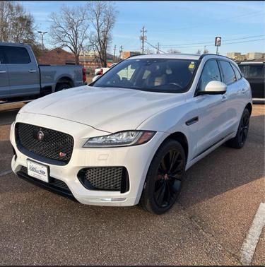 2017 Jaguar F-PACE S