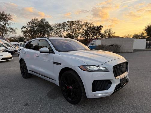 2017 Jaguar F-PACE S