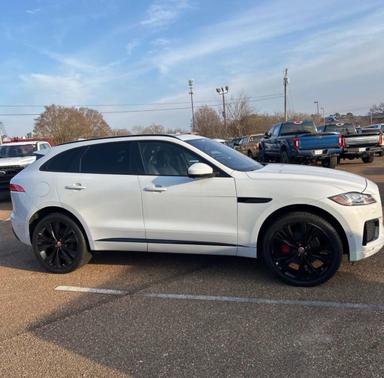 2017 Jaguar F-PACE S