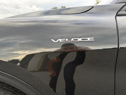 Vulcano Black Metallic 2022 Alfa Romeo Stelvio Ti