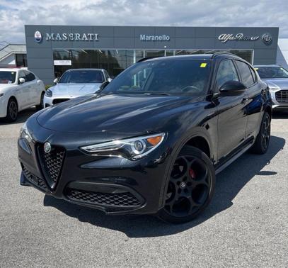 Vulcano Black Metallic 2022 Alfa Romeo Stelvio Ti