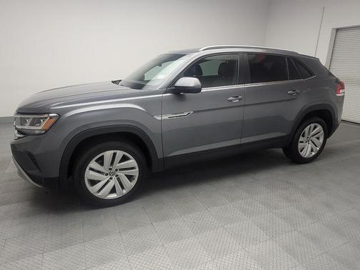 2020 Volkswagen Atlas Cross Sport 3.6L V6 SE w/Technology R-Line
