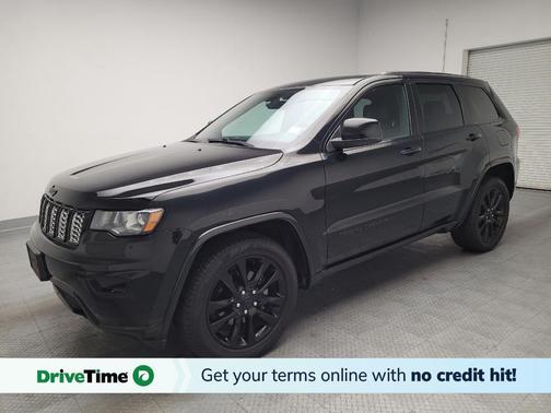 Diamond Black Crystal Pearlcoat 2017 Jeep Grand Cherokee Altitude