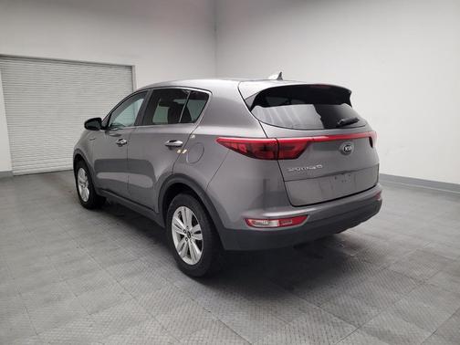 Mineral Silver 2017 Kia Sportage LX