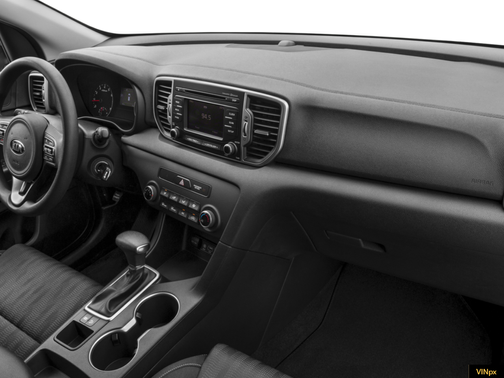 Mineral Silver 2017 Kia Sportage LX