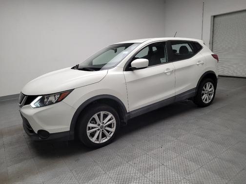 Glacier White 2019 Nissan Rogue Sport S