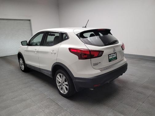 Glacier White 2019 Nissan Rogue Sport S