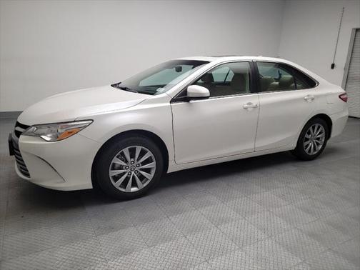 2016 Toyota Camry XLE