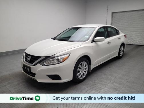 White 2017 Nissan Altima 2.5 S