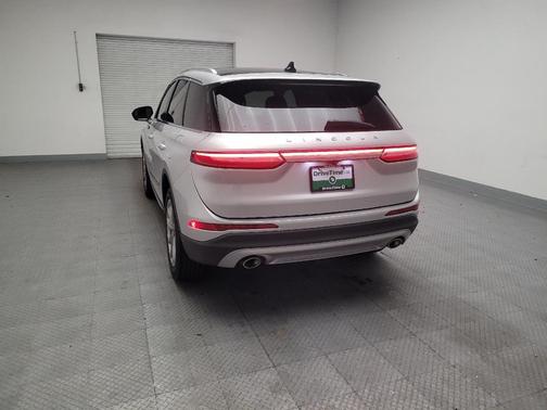 Ingot Silver 2020 Lincoln Corsair Standard