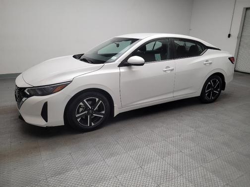 Aspen White Tricoat 2024 Nissan Sentra SV