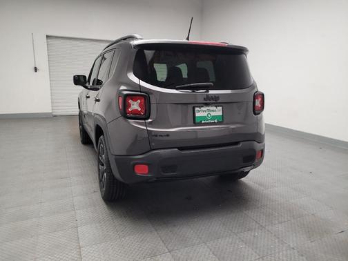 2016 Jeep Renegade Justice