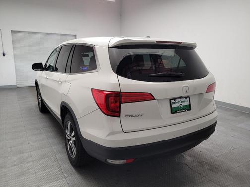 White Diamond Pearl 2018 Honda Pilot EX-L