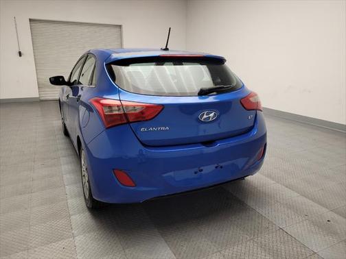 2017 Hyundai Elantra GT Base