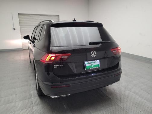 2019 Volkswagen Tiguan 2.0T SEL R-Line Black