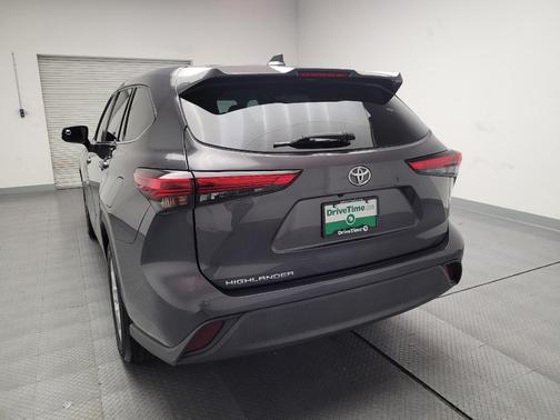 2020 Toyota Highlander L