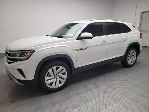 2021 Volkswagen Atlas Cross Sport 2.0T SE w/Technology 4MOTION