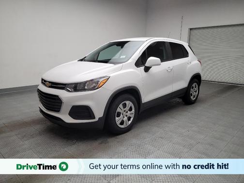Summit White 2018 Chevrolet Trax LS