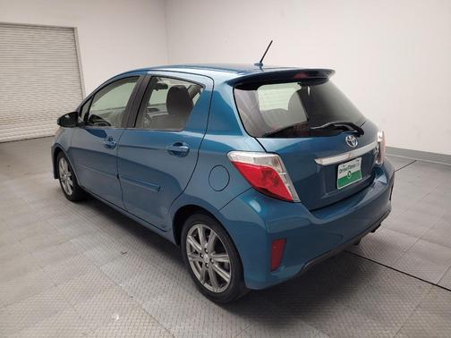 2013 Toyota Yaris L