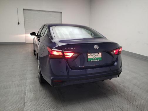 2022 Nissan Altima S FWD