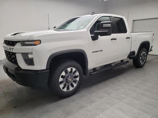 Summit White 2022 Chevrolet Silverado 2500 Custom