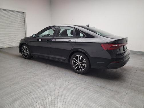 Deep Black Pearl 2025 Volkswagen Jetta 1.5T Sport