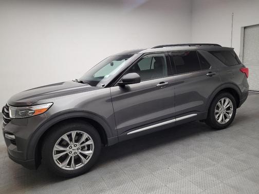 Magnetic Metallic 2020 Ford Explorer XLT