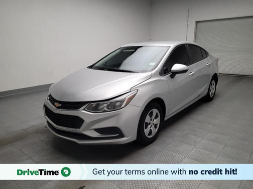 Silver Ice Metallic 2018 Chevrolet Cruze LS