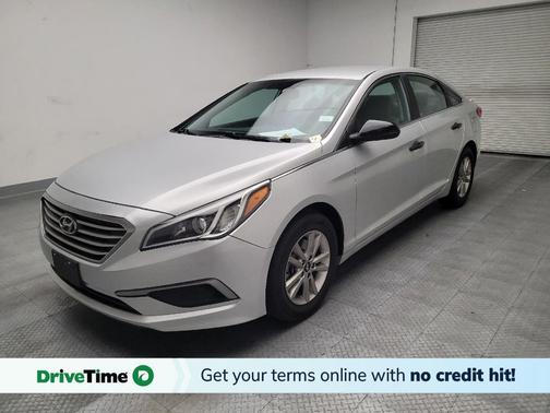 Symphony Silver 2016 Hyundai SONATA SE