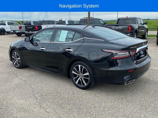 Super Black 2023 Nissan Maxima SL