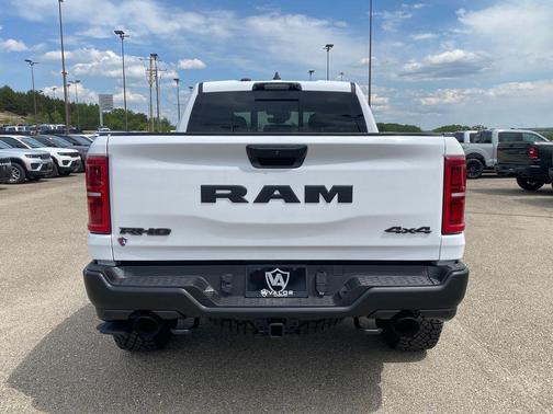 Bright White Clearcoat 2026 RAM 1500 RHO Crew Cab 4x4 5'7' Box