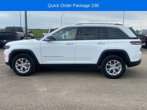 Bright White Clearcoat 2023 Jeep Grand Cherokee Limited