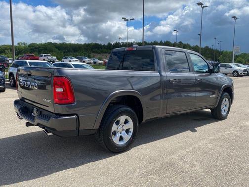 Granite Crystal Metallic Clearcoat 2026 RAM 1500 Big Horn/Lone Star