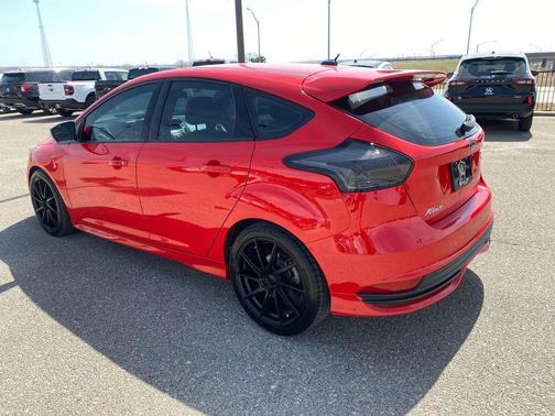 2016 Ford Focus ST 