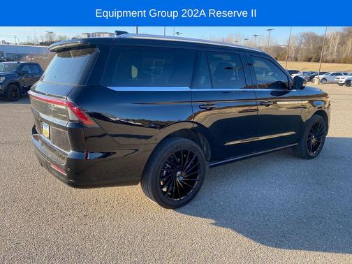 2025 Lincoln Navigator Reserve