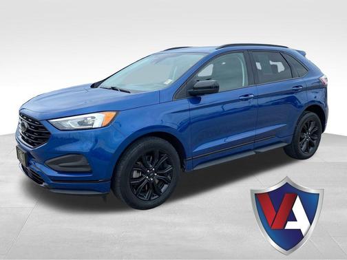 Atlas Blue Metallic 2022 Ford Edge SE