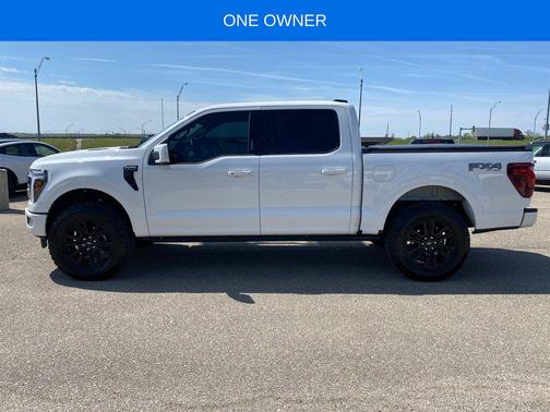 Star White Metallic Tri-Coat 2024 Ford F-150 Platinum